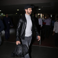 Hrithik Roshan Looks Dapper At The Airport