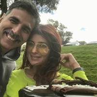 Twinkle Khanna Shares Pictures From Akshay Kumars Birthday